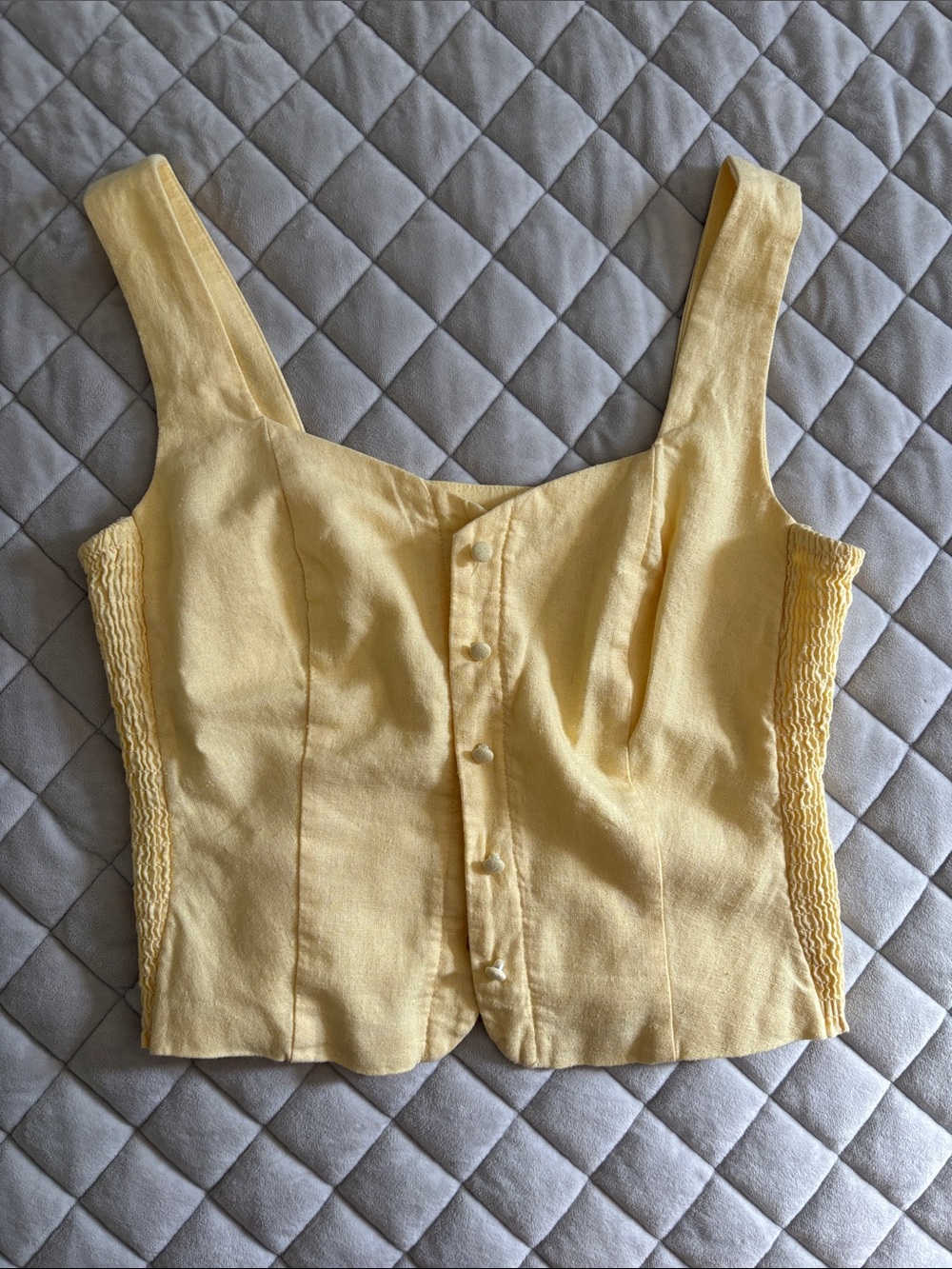Old Navy Button-Front Linen-Blend Vest